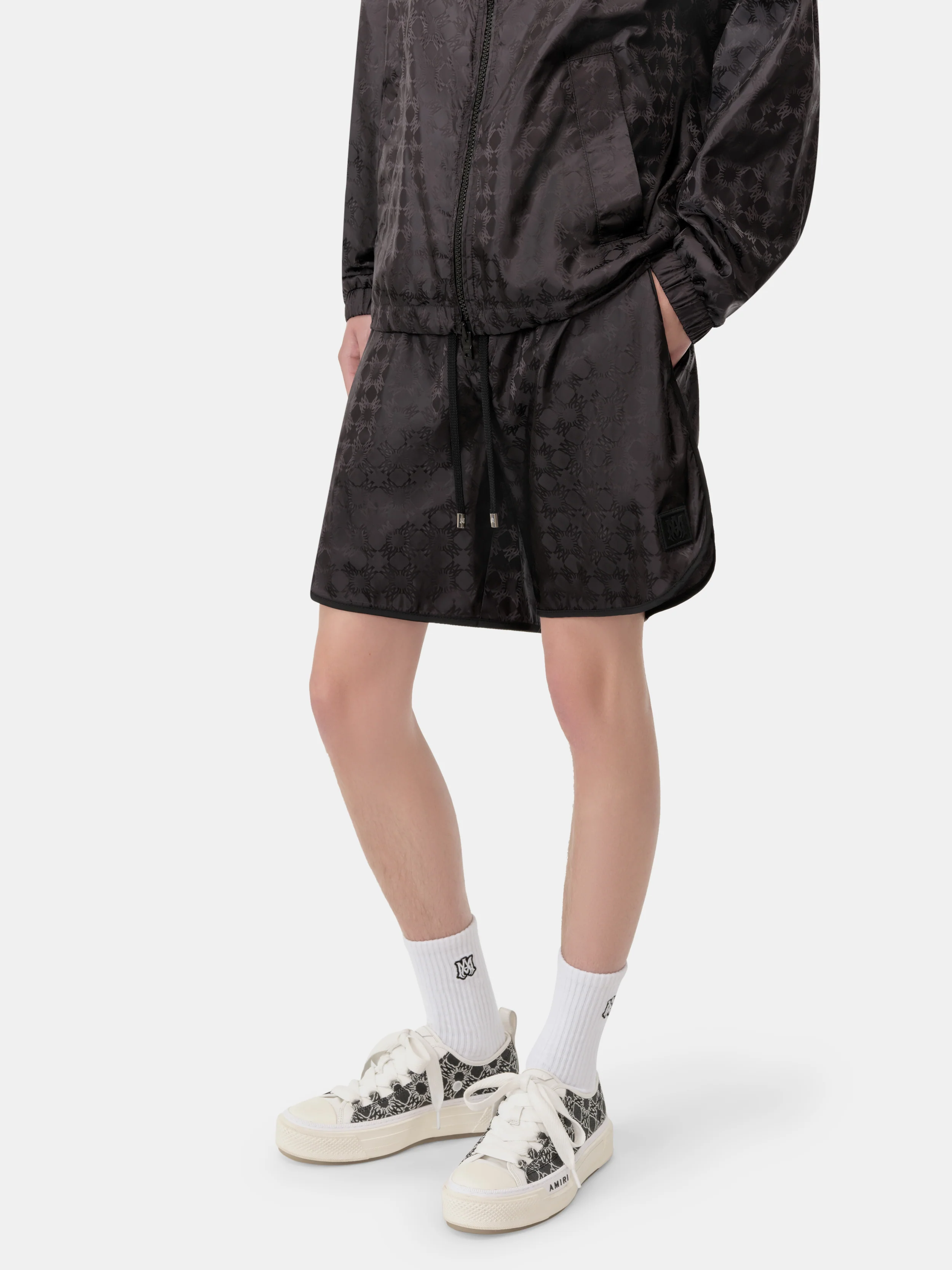 MA QUAD SHORT - Black - Image 4