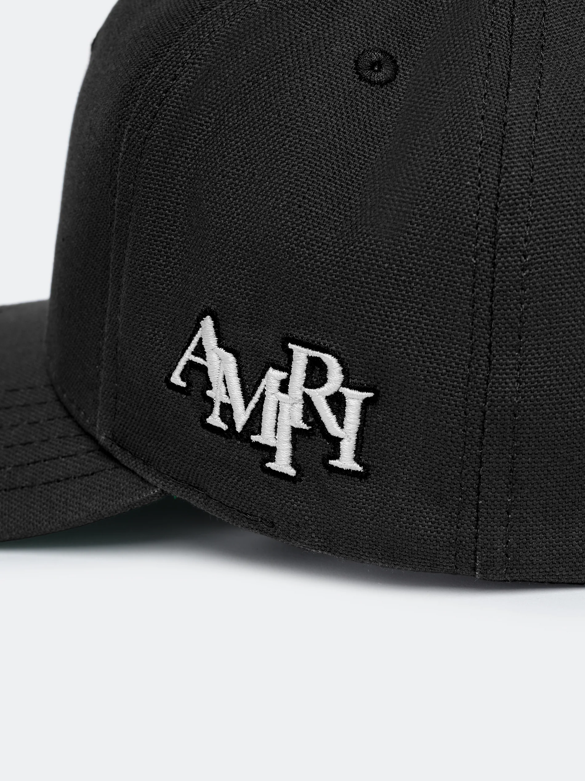 MA STAGGERED AMIRI FULL CANVAS HAT - Black Off White - Image 5