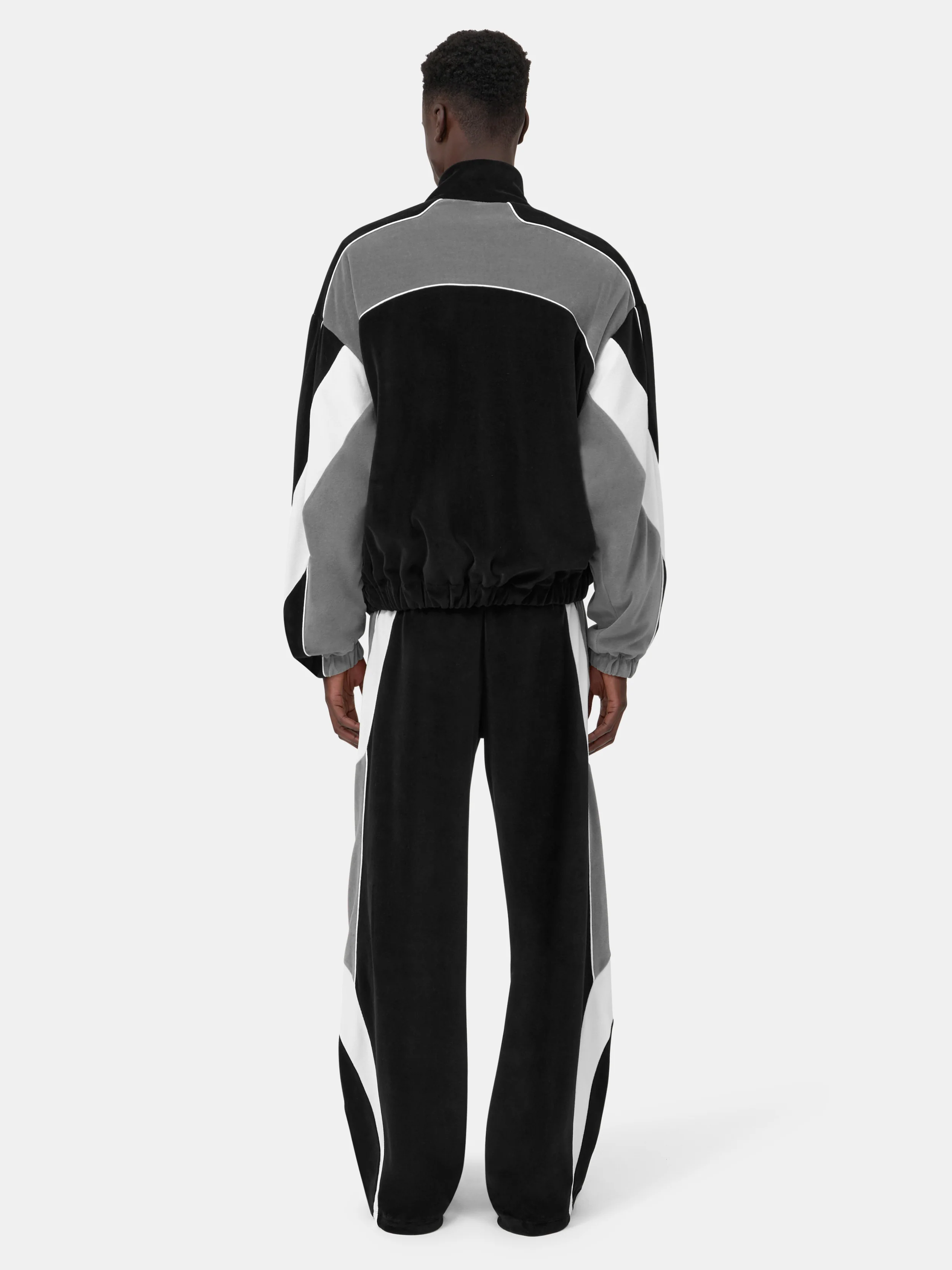 OVERSIZED PANEL TRACK PANT - Black - Image 4